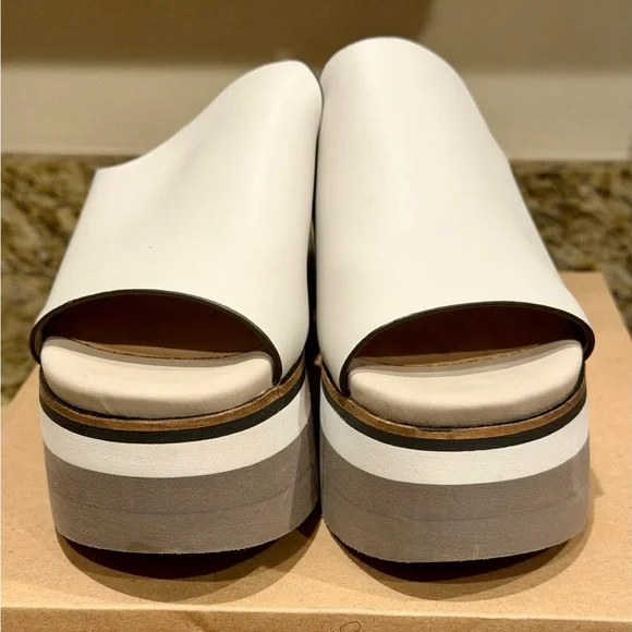 Naked Feet Women's Cream and Gray Platform Slides - Picture 2 of 9